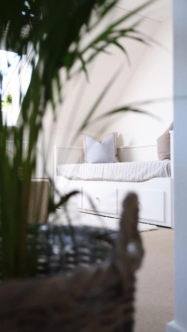 Lovely Villa At The Foot Of The Funen Alps フ ァボルグ エクステリア 写真